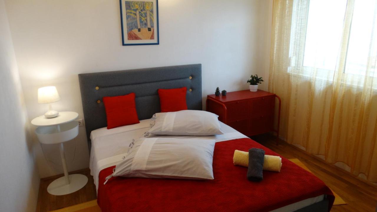 Apartmani Villa Marija Omiš Exteriör bild